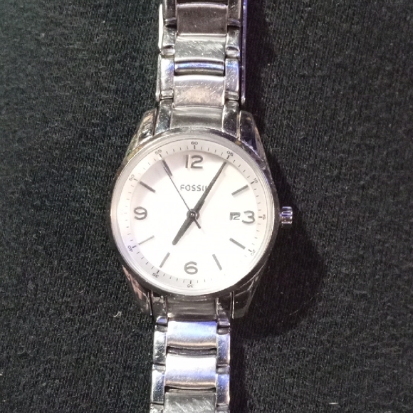 Fossil Women\'s Silver Watch with White Face